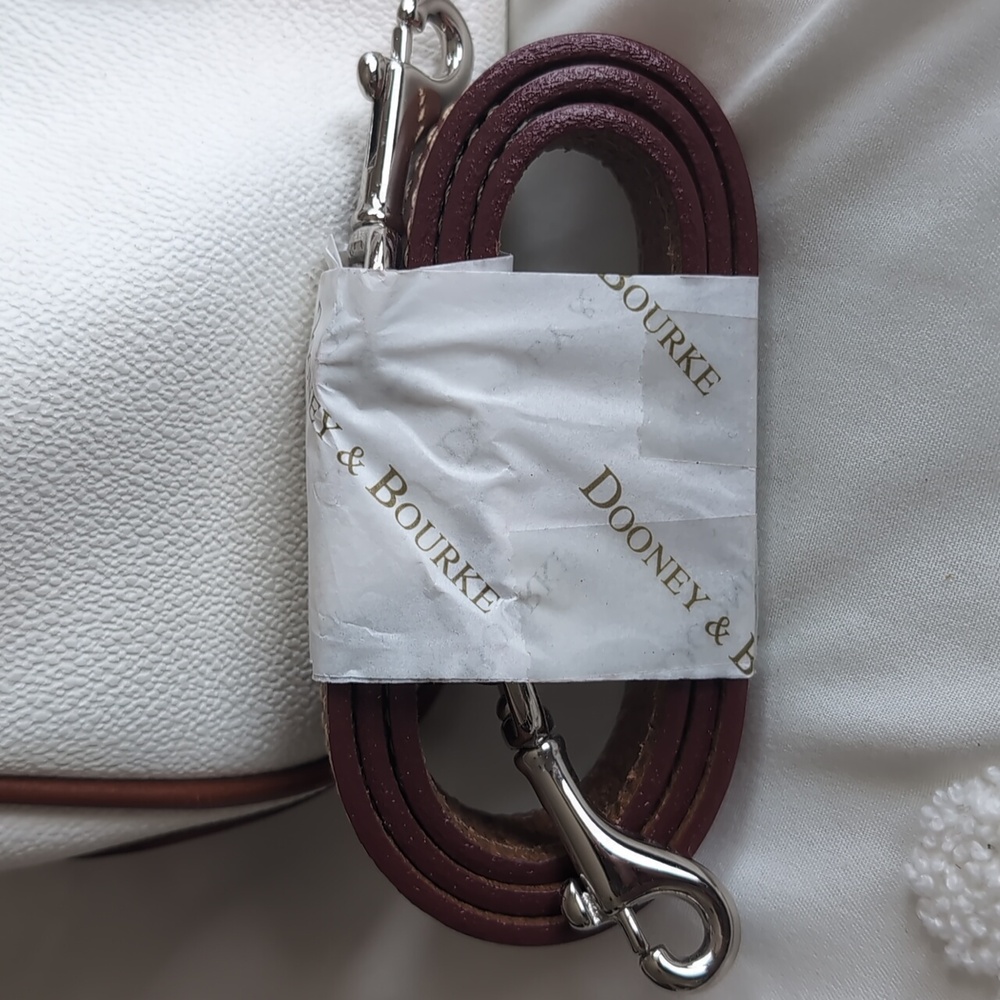 Dooney & Bourke Archives-Pebble Leather Tuck Lock Tote-White/British Tan NEW - Picture 11 of 15